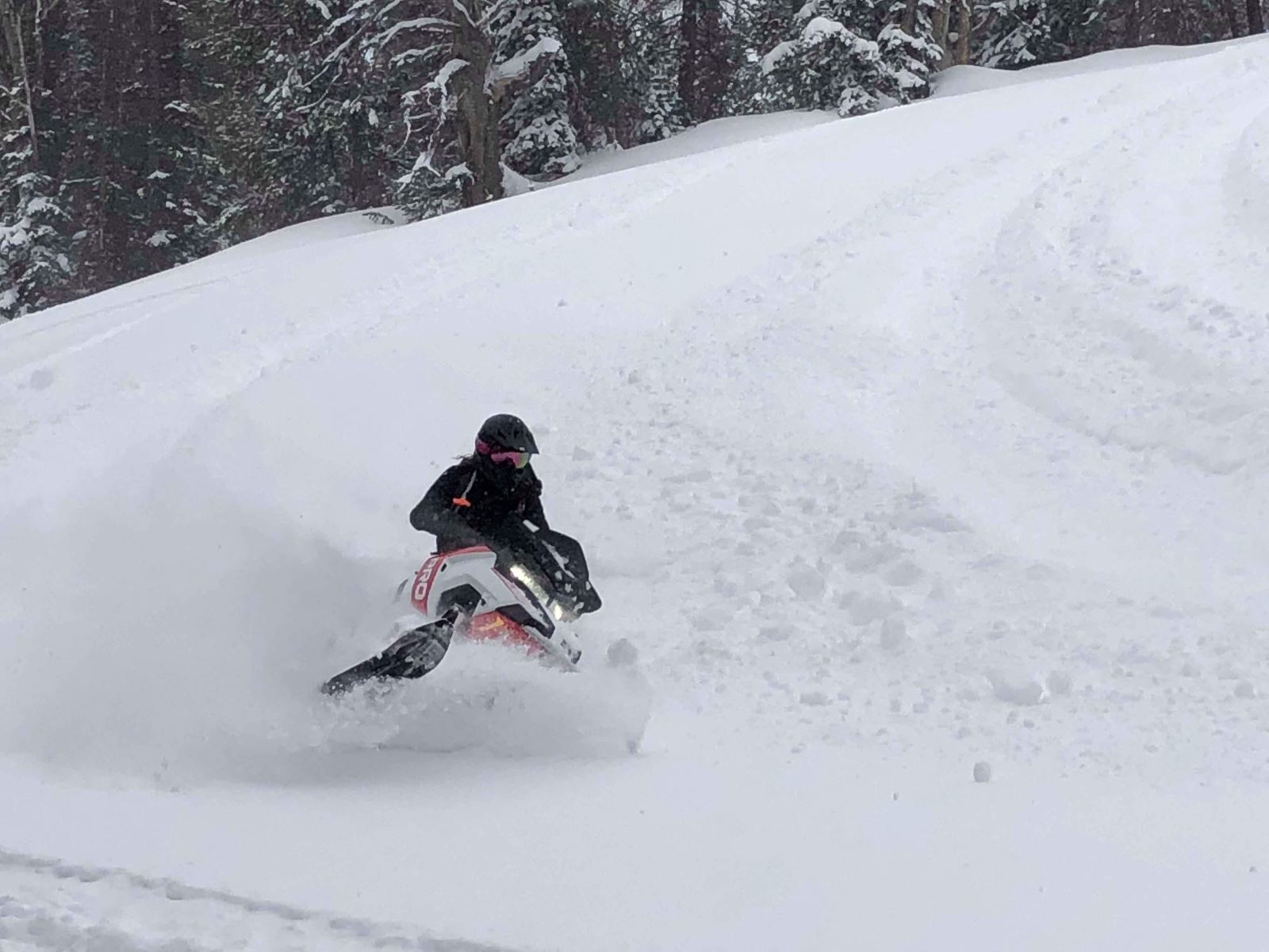 is-snowmobiling-in-trouble-our-best-analysis